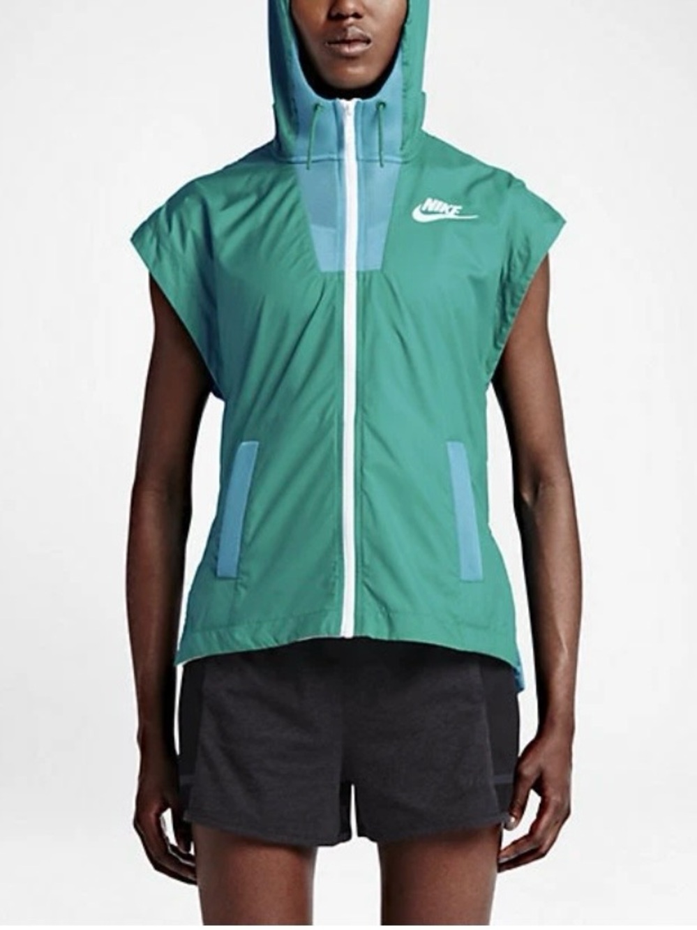Nike Teal Sleeveless Hooded Windbreaker with Light Blue Accents